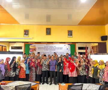 In House Training Penguatan Komitmen, Kompetensi, dan Tata Kelola Sekolah dalam Menyongsong Tahun Ajaran Baru di SMAN 1 Dukuhwaru